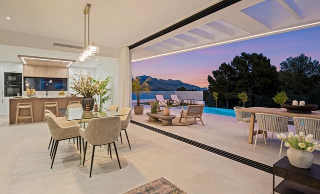 3 soveværelse Villa til salg i Polop med swimmingpool garage - € 755.000 (Ref: 9918187)