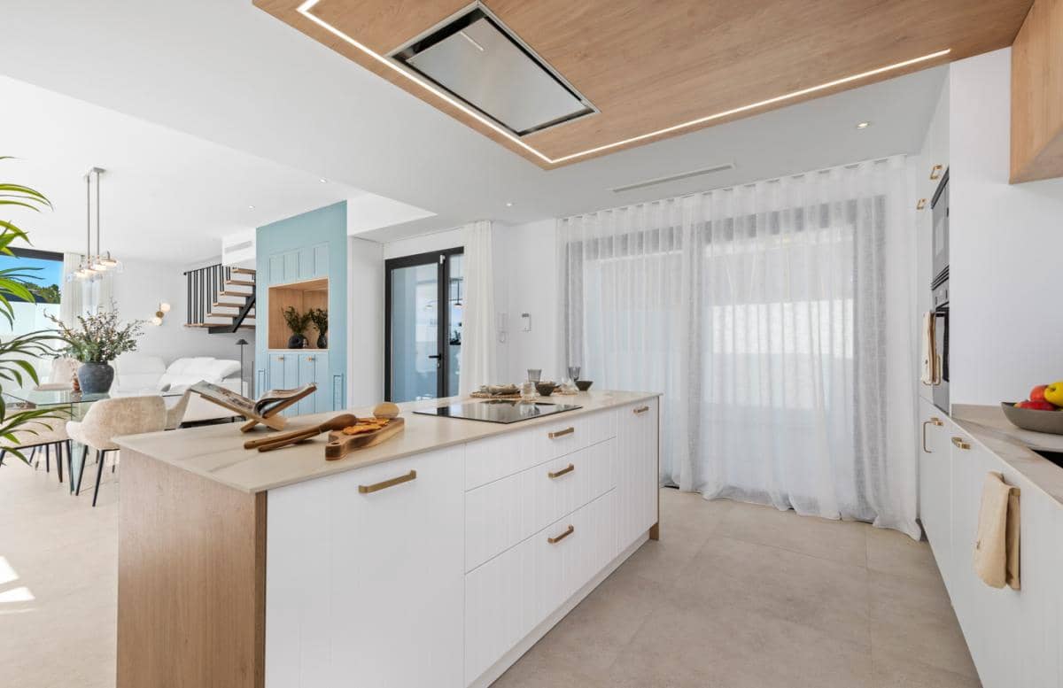 3 soveværelse Villa til salg i Polop med swimmingpool garage - € 755.000 (Ref: 9918187)