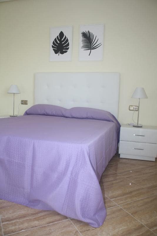 3 bedroom Villa for sale in Torrevieja with pool garage - € 550,000 (Ref: 9918210)