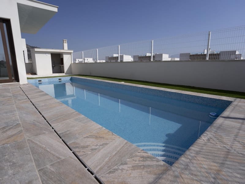 3 bedroom Villa for sale in Polop with pool - € 620,000 (Ref: 9918219)