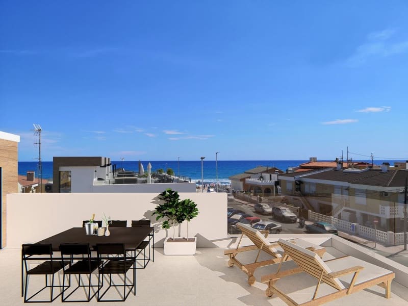 4 sypialnia Willa na sprzedaż w Torrevieja z basenem - 820 000 € (Ref: 9918231)