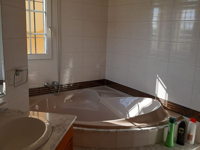 Chalet de 3 habitaciones en La Manga del Mar Menor en venta con piscina garaje - 780.000 € (Ref: 9918233)