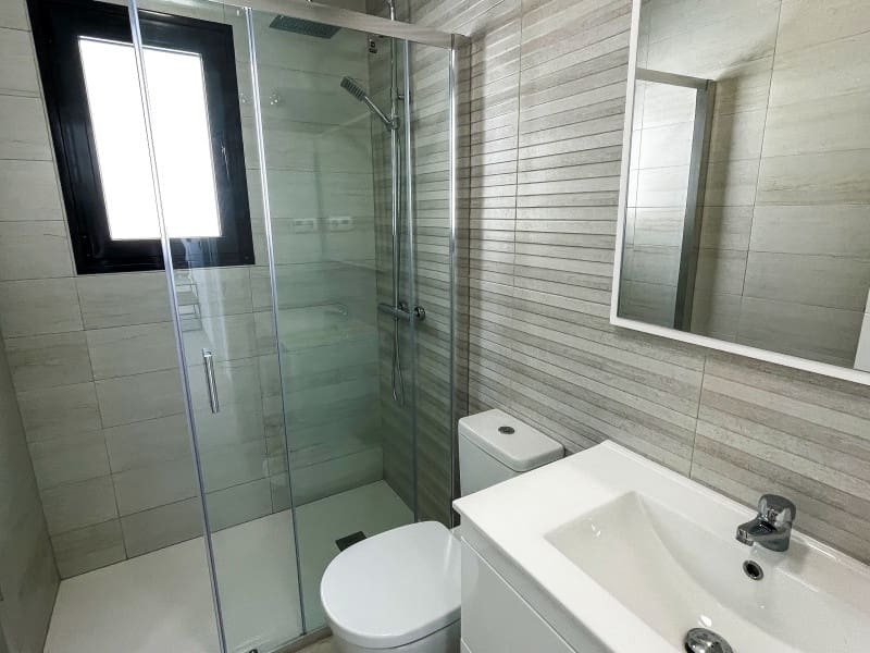 3 bedroom Villa for sale in Pilar de la Horadada with pool - € 422,500 (Ref: 9918246)