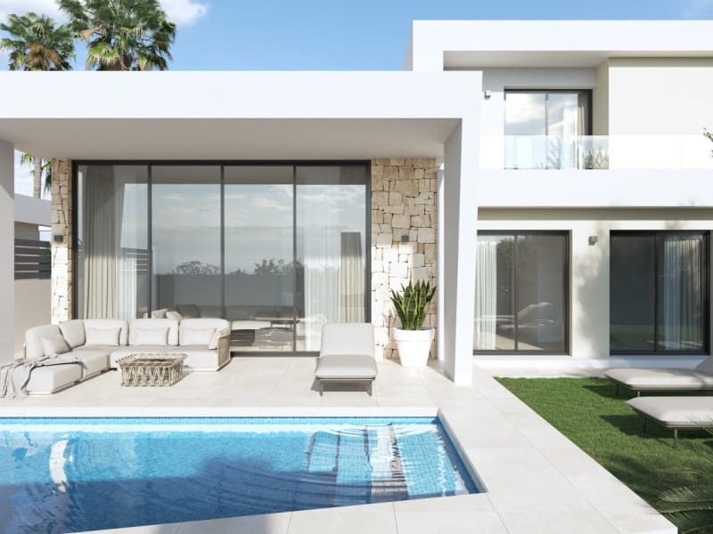 3 makuuhuone Huvila myytävänä paikassa Torrevieja mukana uima-altaan - 700 000 € (Ref: 9918247)