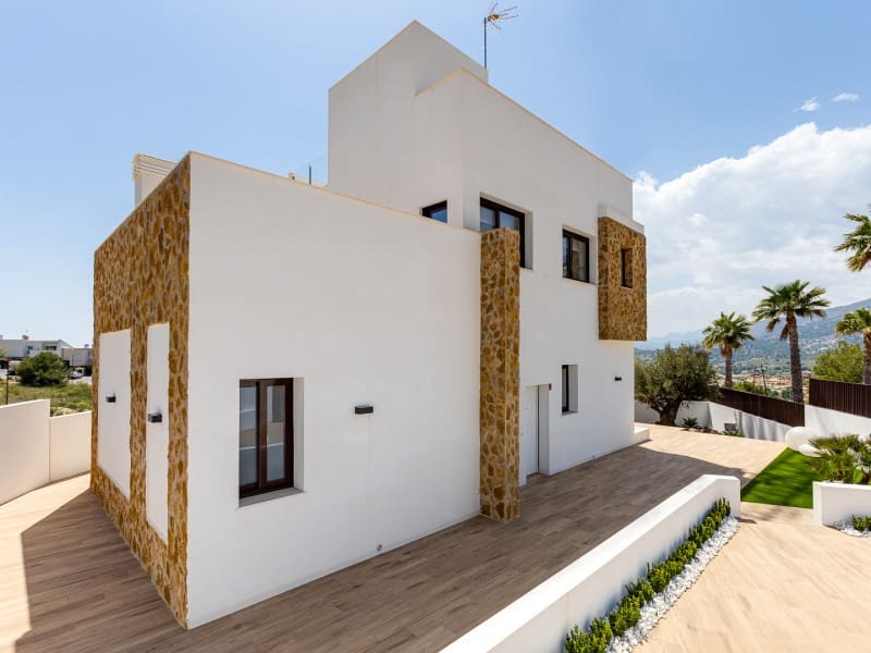 Chalet de 3 habitaciones en Finestrat en venta con piscina - 635.000 € (Ref: 9918266)