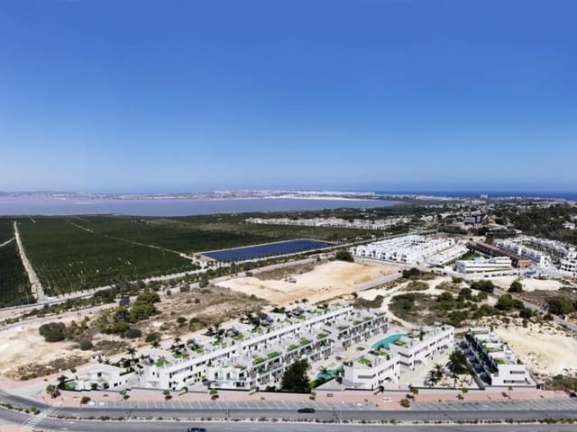 2 slaapkamer Bungalow te koop in Los Balcones - Los Altos, Torrevieja met zwembad garage - € 330.000 (Ref: 9918376)