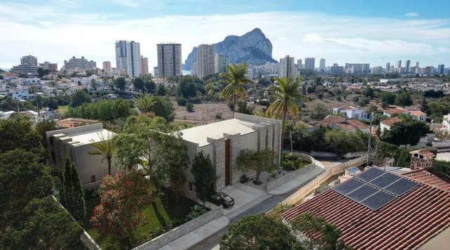 3 quarto Moradia para venda em Pueblo, Calpe / Calp com piscina - 1 099 000 € (Ref: 9918416)