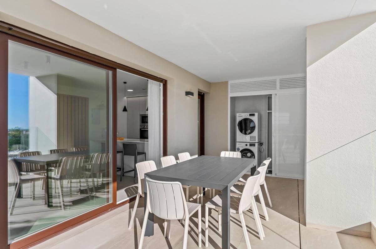 3 bedroom Apartment for sale in Los Alcazares with pool - € 359,900 (Ref: 9918457)