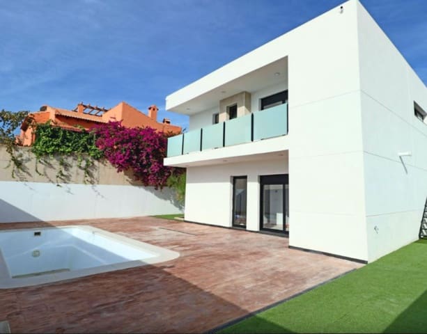 3 camera da letto Villa in vendita in Fortuna con piscina - 350.000 € (Rif: 9918460)