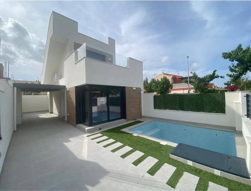 3 quarto Moradia para venda em Los Alcazares com piscina garagem - 419 900 € (Ref: 9918532)