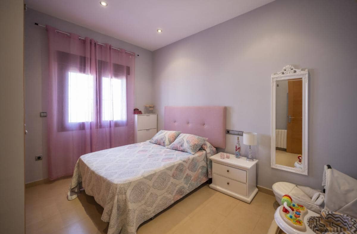 Chalet de 4 habitaciones en Avileses en venta con piscina garaje - 1.350.000 € (Ref: 9920703)