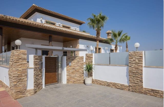Chalet de 4 habitaciones en Avileses, Murcia ciudad en venta con piscina garaje - 1.350.000 € (Ref: 9920703)