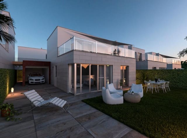 3 bedroom Villa for sale in Centro, Los Alcázares with pool - € 445,000 (Ref: 9920721)