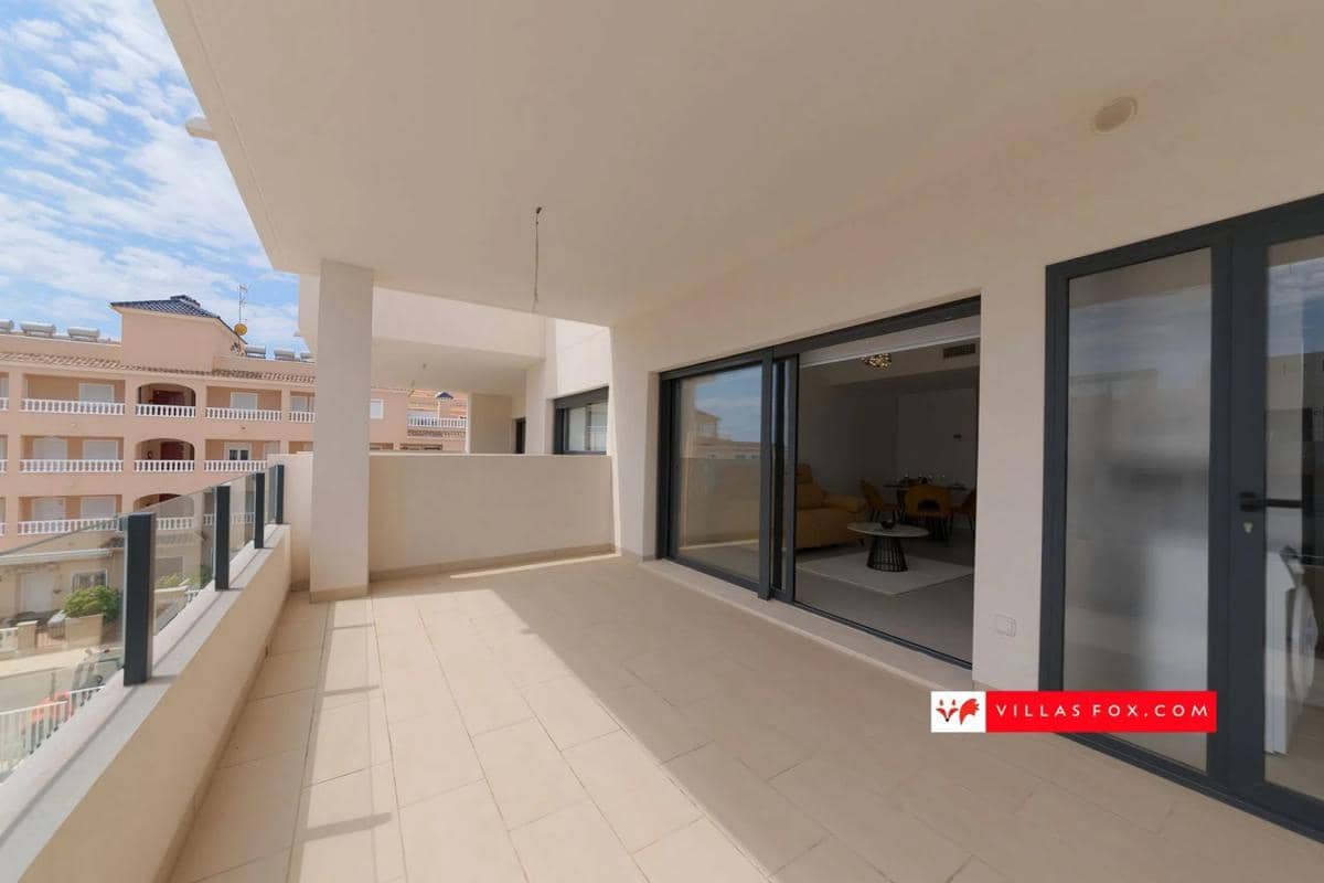 2 makuuhuone Huoneisto myytävänä paikassa San Miguel de Salinas mukana uima-altaan - 245 000 € (Ref: 9920743)