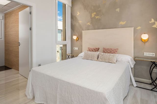 3 soverom Villa til salgs i Los Montesinos med svømmebasseng - € 485 000 (Ref: 9920775)
