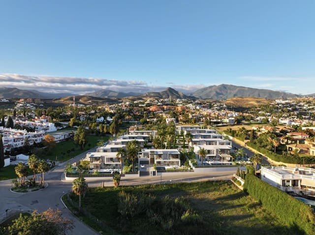 4 slaapkamer Villa te koop in Bel-Air, Estepona met zwembad garage - € 2.550.000 (Ref: 9920815)