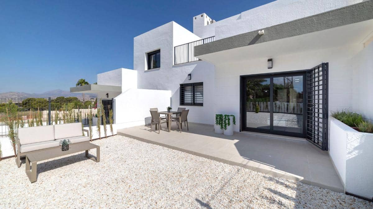 3 soveværelse Villa til salg i Busot med swimmingpool garage - € 355.000 (Ref: 9920831)