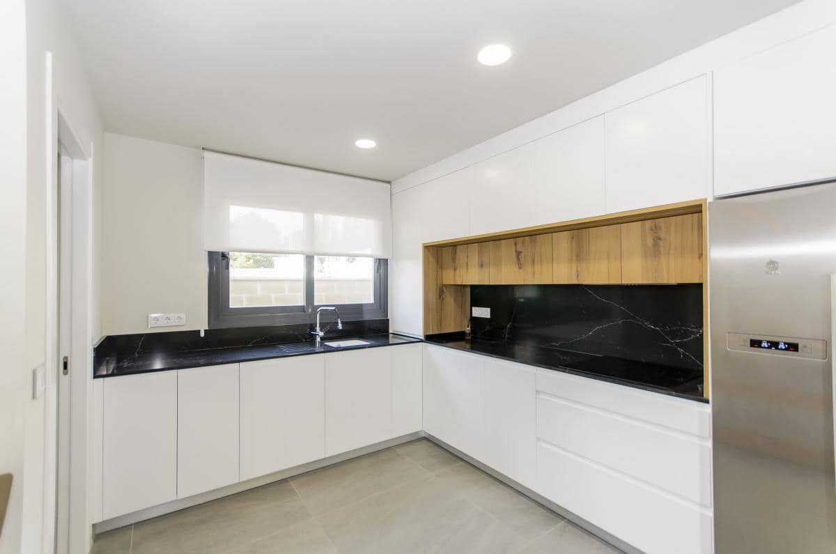 3 soverom Villa til salgs i San Miguel de Salinas med svømmebasseng - € 1 250 000 (Ref: 9922496)
