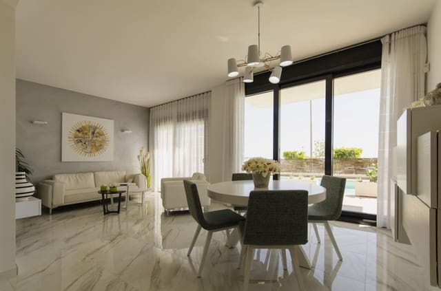 3 sypialnia Willa na sprzedaż w San Miguel de Salinas z basenem - 630 000 € (Ref: 9922497)