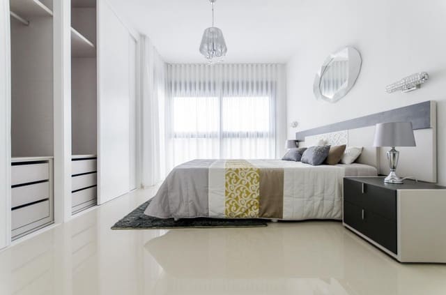 4 soverom Villa til salgs i San Miguel de Salinas med svømmebasseng - € 630 000 (Ref: 9922499)