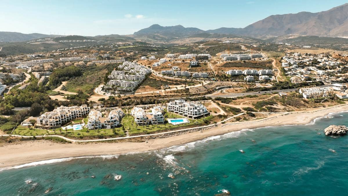 2 Zimmer Apartment zu verkaufen in Casares mit Pool - 398.000 € (Ref: 9922641)