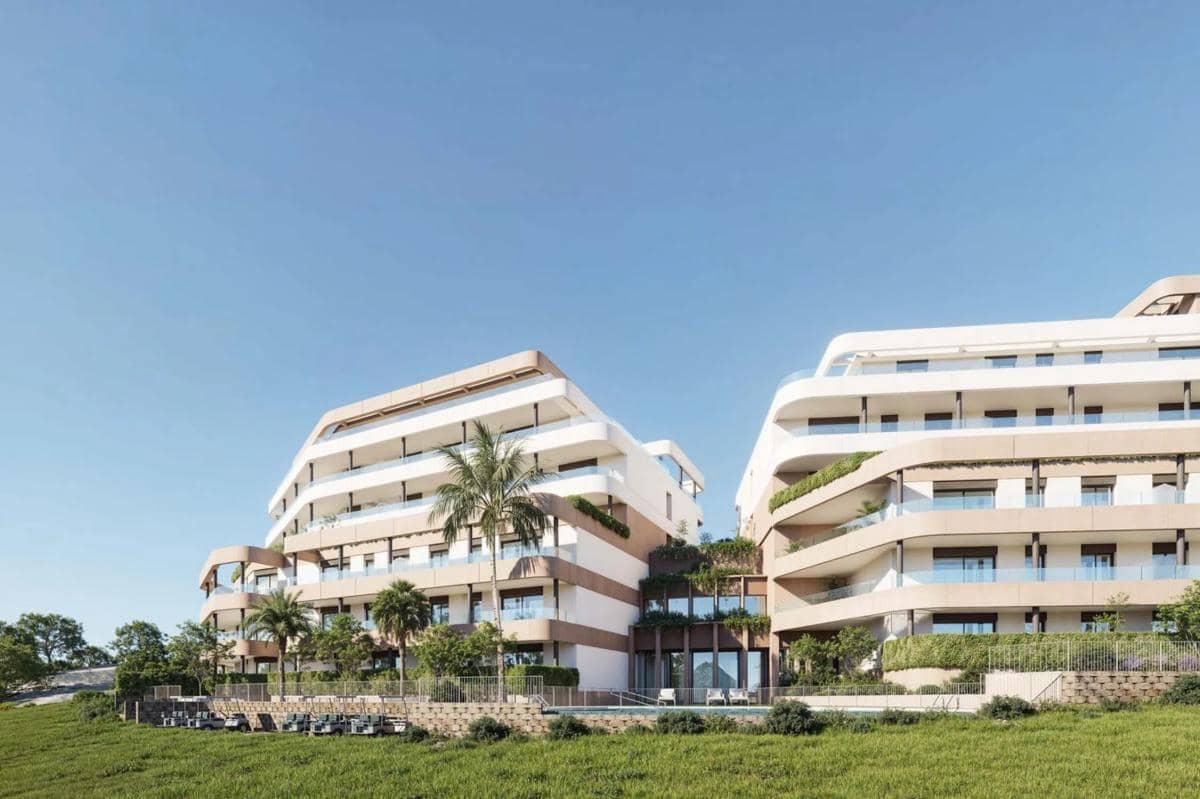 2 sovrum Lägenhet till salu i Estepona med pool garage - 325 000 € (Ref: 9924692)