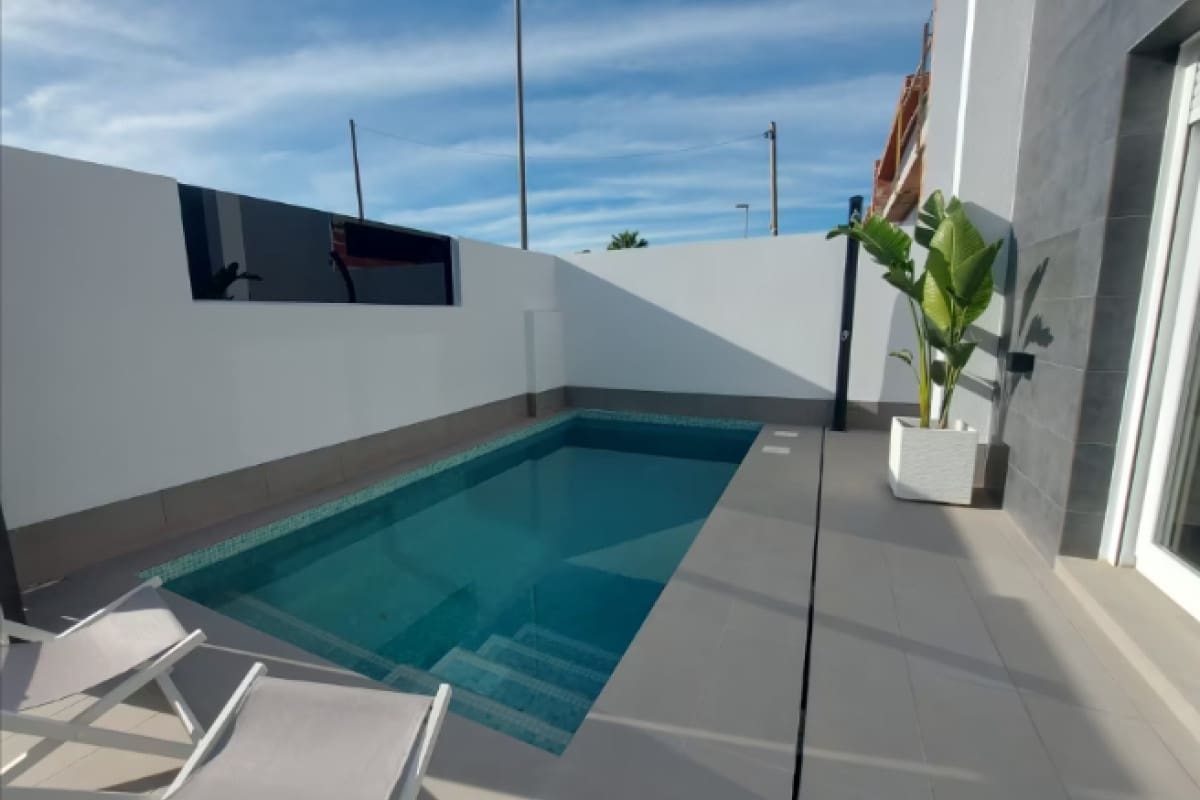 2 soverom Villa til salgs i Torre-Pacheco med svømmebasseng - € 242 500 (Ref: 9924697)