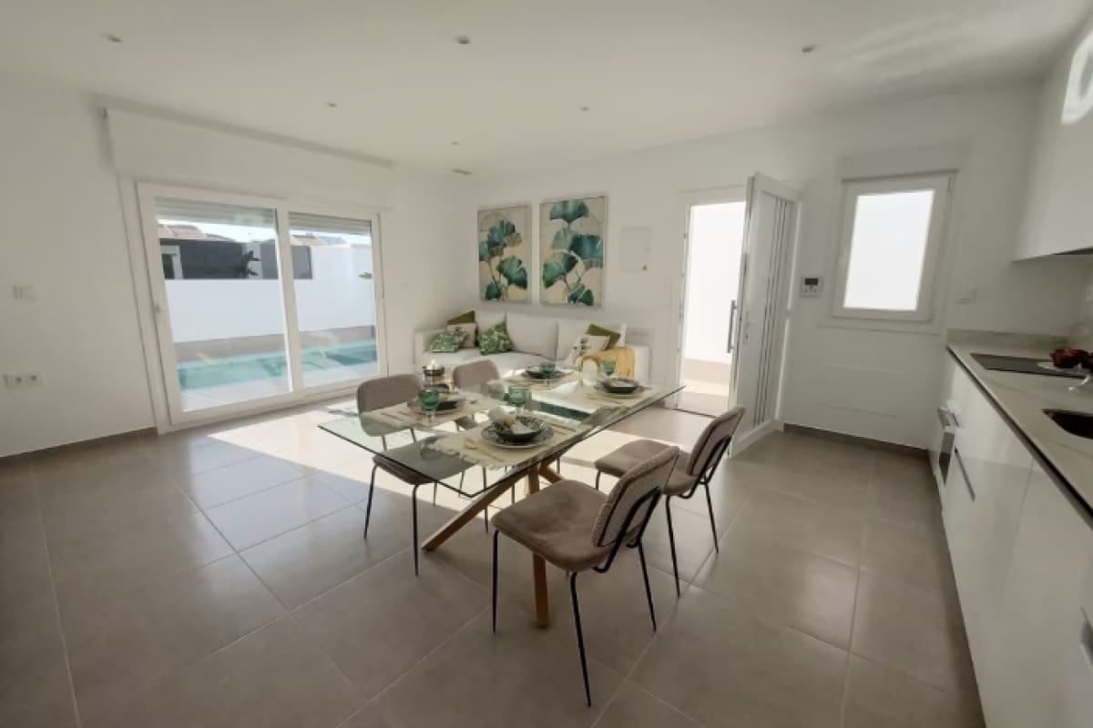 2 bedroom Villa for sale in Torre-Pacheco with pool - € 242,500 (Ref: 9924697)