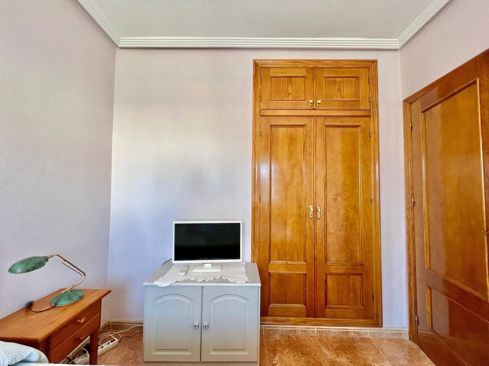 2 soverom Bungalow til salgs i Torrevieja med svømmebasseng - € 149 900 (Ref: 9924829)