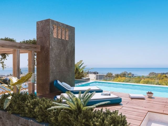 4 sovrum Hus till salu i Río Real, Marbella med pool garage - 1 890 000 € (Ref: 9927733)