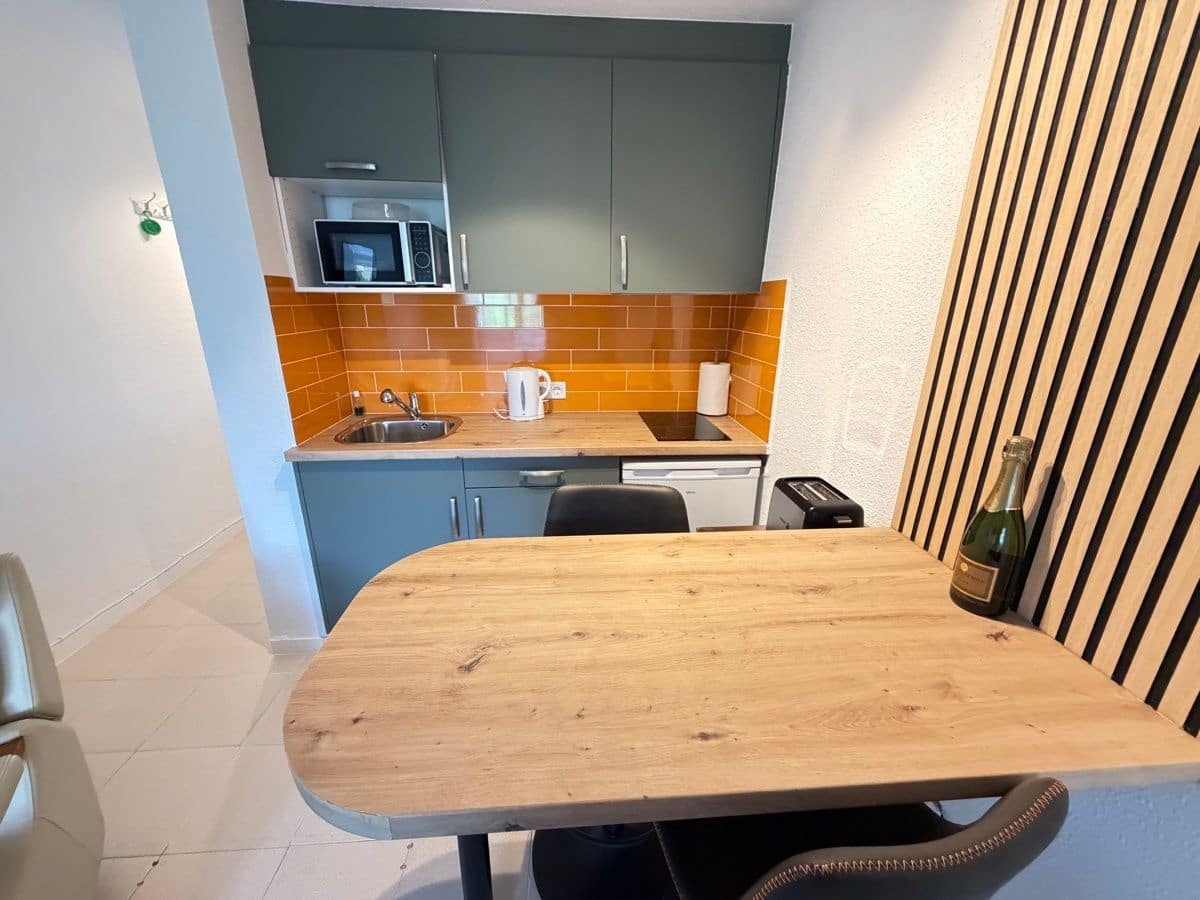 Leilighet til salgs i Mil Palmeras - € 79 995 (Ref: 9928248)
