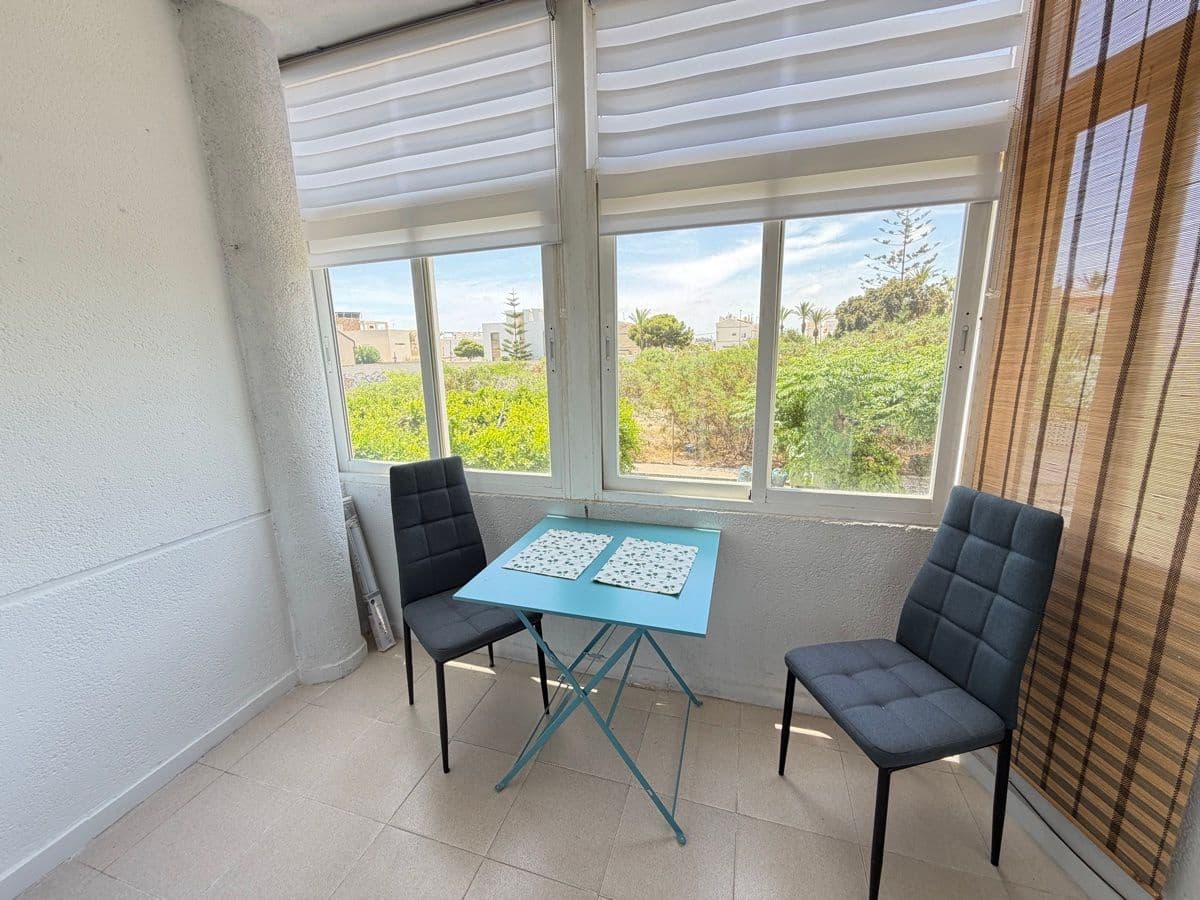 Leilighet til salgs i Mil Palmeras - € 79 995 (Ref: 9928248)