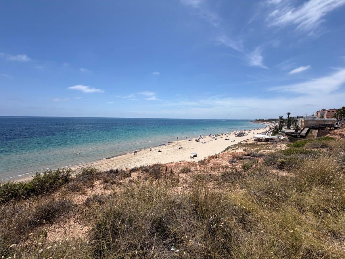 Leilighet til salgs i Mil Palmeras - € 79 995 (Ref: 9928248)