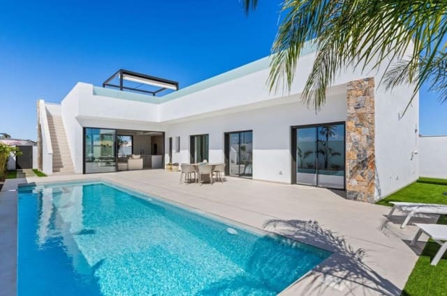 Chalet de 3 habitaciones en Las Lomas de Rame - Bahía Bella, Los Alcázares en venta con piscina - 519.900 € (Ref: 9929643)