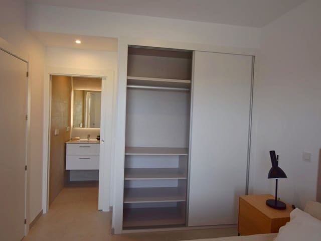 2 soveværelse Lejlighed til salg i Torreblanca, Torrevieja med swimmingpool garage - € 305.000 (Ref: 9929651)