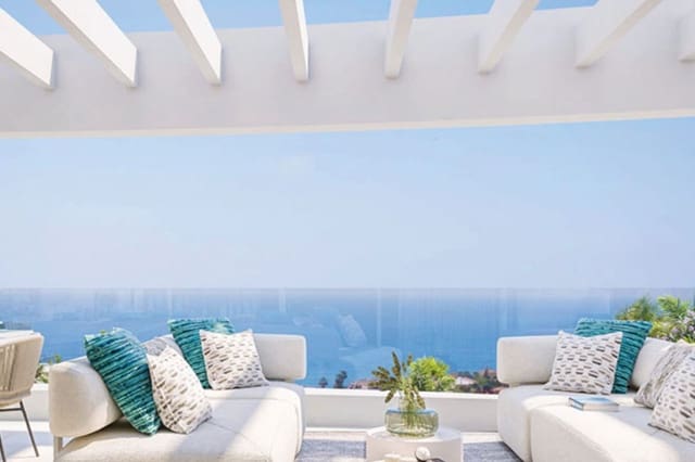 Apartamento de 3 habitaciones en La Cala de Mijas, Mijas en venta con piscina - 929.000 € (Ref: 9931026)