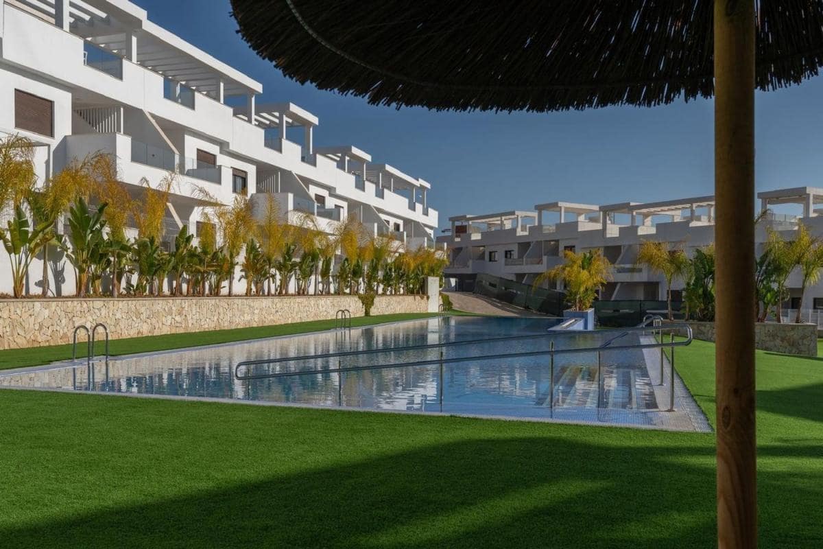 2 soveværelse Villa til salg i Finestrat med swimmingpool - € 340.000 (Ref: 9931649)