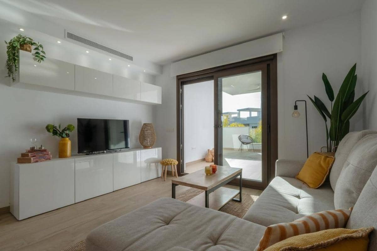 2 soveværelse Villa til salg i Finestrat med swimmingpool - € 340.000 (Ref: 9931649)