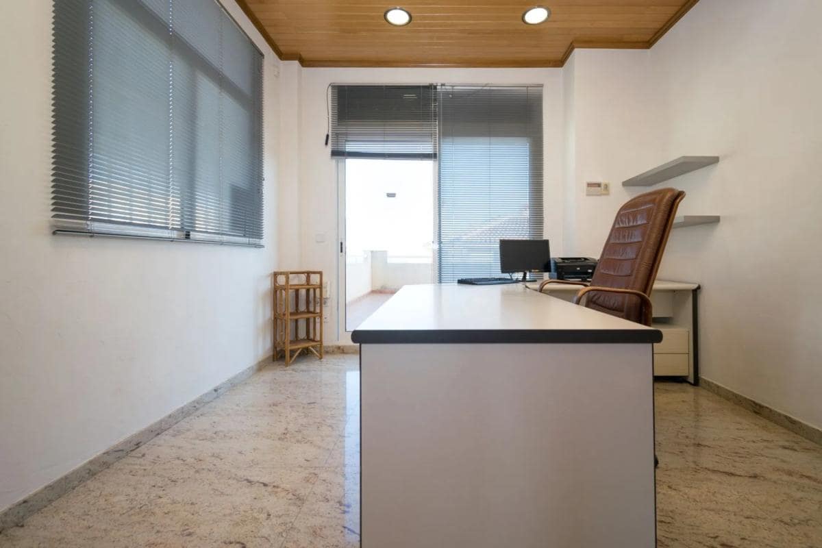 Kommersiell til salgs i Orihuela - € 317 089 (Ref: 9931854)