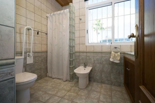 Kommersiell til salgs i Aguamarina, Orihuela - € 317 089 (Ref: 9931854)