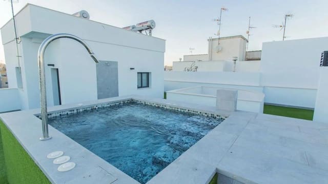 3 makuuhuone Huoneisto myytävänä paikassa Centro - Muelle Pesquero, Torrevieja mukana uima-altaan - 308 500 € (Ref: 9931866)