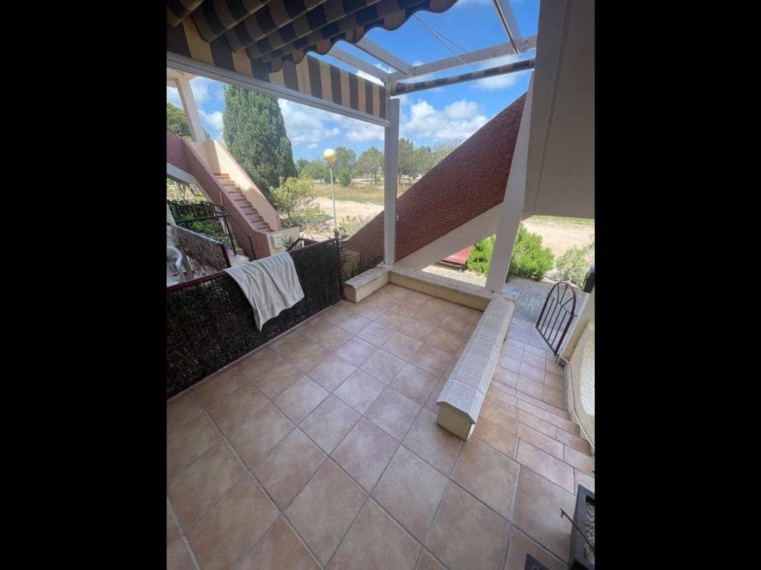 1 chambre Appartement à vendre à Guardamar del Segura avec piscine - 119 000 € (Ref: 9931975)