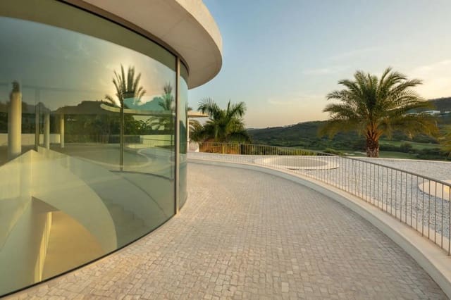 4 soveværelse Villa til salg i Casares Golf - Casares del Sol, Casares med swimmingpool garage - € 5.750.000 (Ref: 9934542)