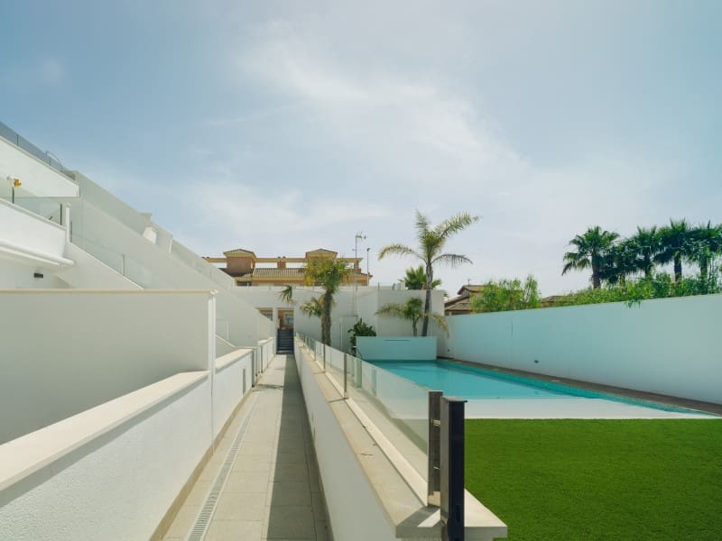 3 camera da letto Appartamento in vendita in Pilar de la Horadada con piscina garage - 304.900 € (Rif: 9940626)