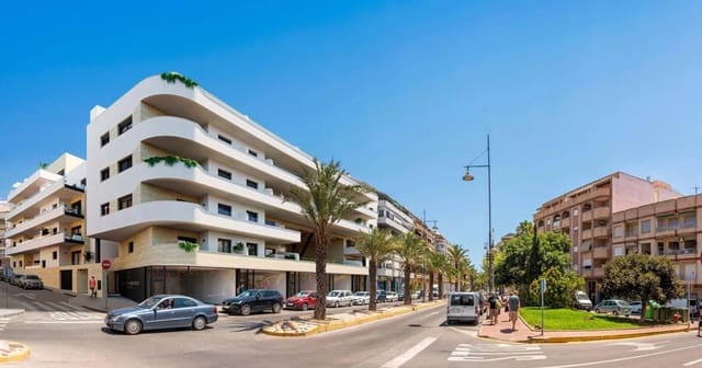 3 soverom Leilighet til salgs i Avenida Habaneras - Curva de Palangre, Torrevieja med svømmebasseng - € 395 000 (Ref: 9940632)