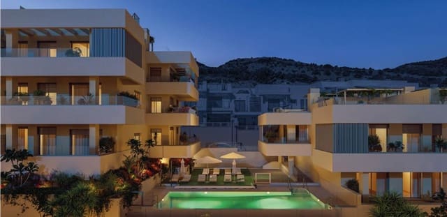 2 soveværelse Lejlighed til salg i Benalmádena pueblo, Benalmádena med swimmingpool - € 338.900 (Ref: 9941042)