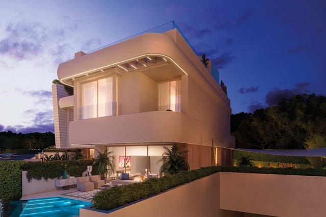 3 bedroom Bungalow for sale in Las Chapas, Marbella with pool garage - € 5,200,000 (Ref: 9941050)