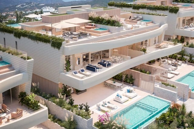 3 bedroom Bungalow for sale in Las Chapas, Marbella with pool garage - € 5,200,000 (Ref: 9941050)