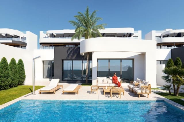 3 soveværelse Villa til salg i Las Lomas de Rame - Bahía Bella, Los Alcázares med swimmingpool - € 599.000 (Ref: 9941137)