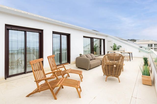 2 soveværelse Lejlighed til salg i Las Gaviotas  - Carvajal, Fuengirola med swimmingpool garage - € 499.000 (Ref: 9942096)